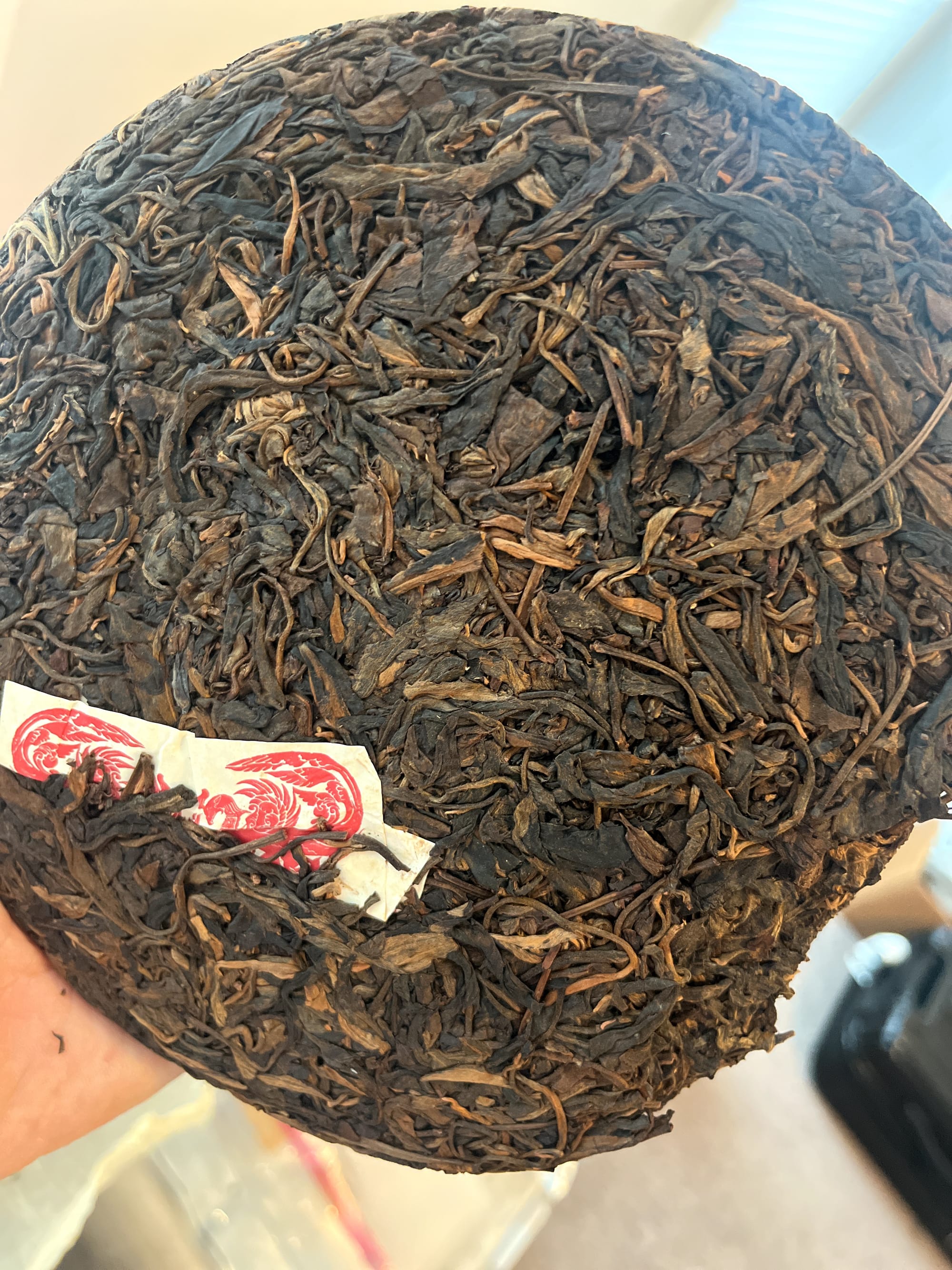 Exposed tea cake leaf without it's wrapper.