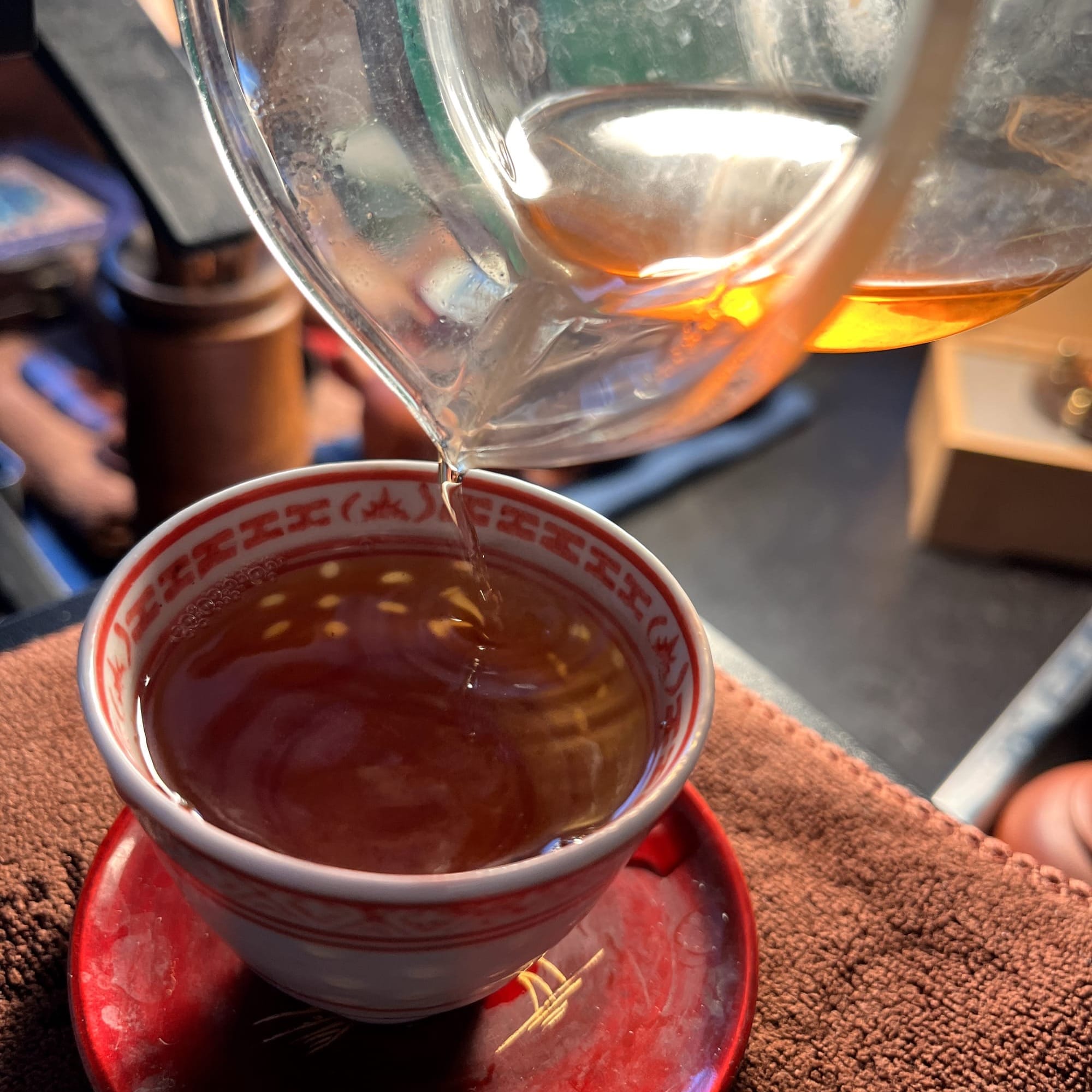 YQH Chawangshu with Tea Curious Original water